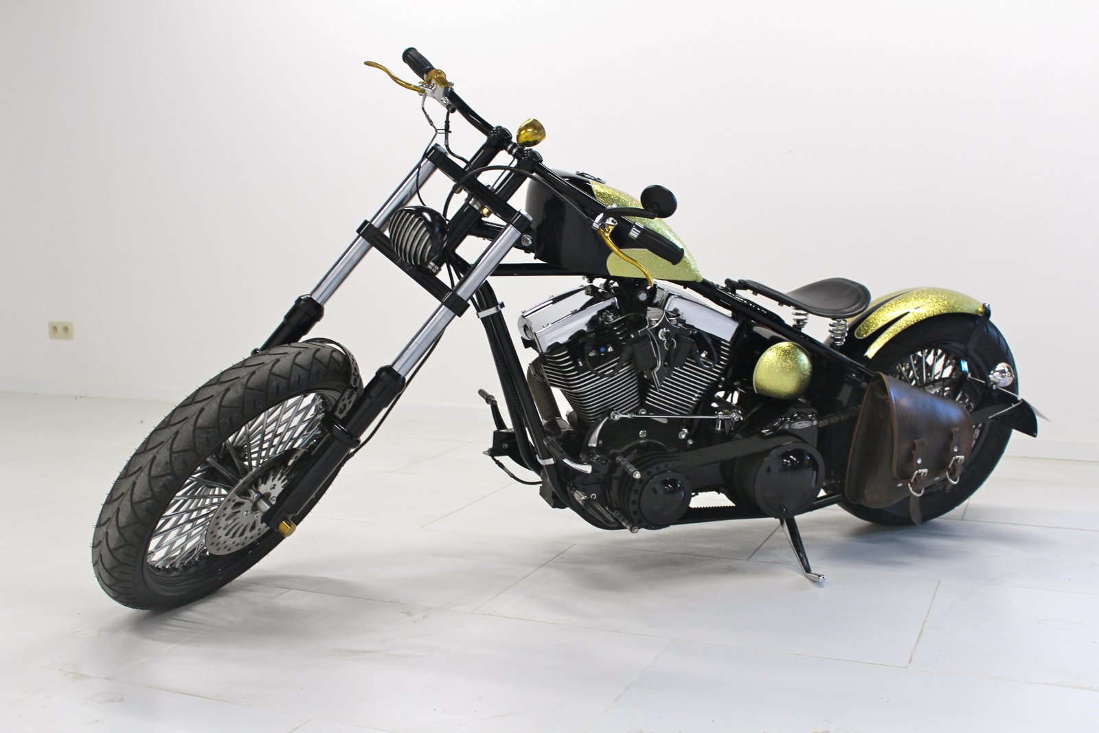 Voorkeursbehandeling fonds Atlas Harley Davidson Hardtail | USbikezone